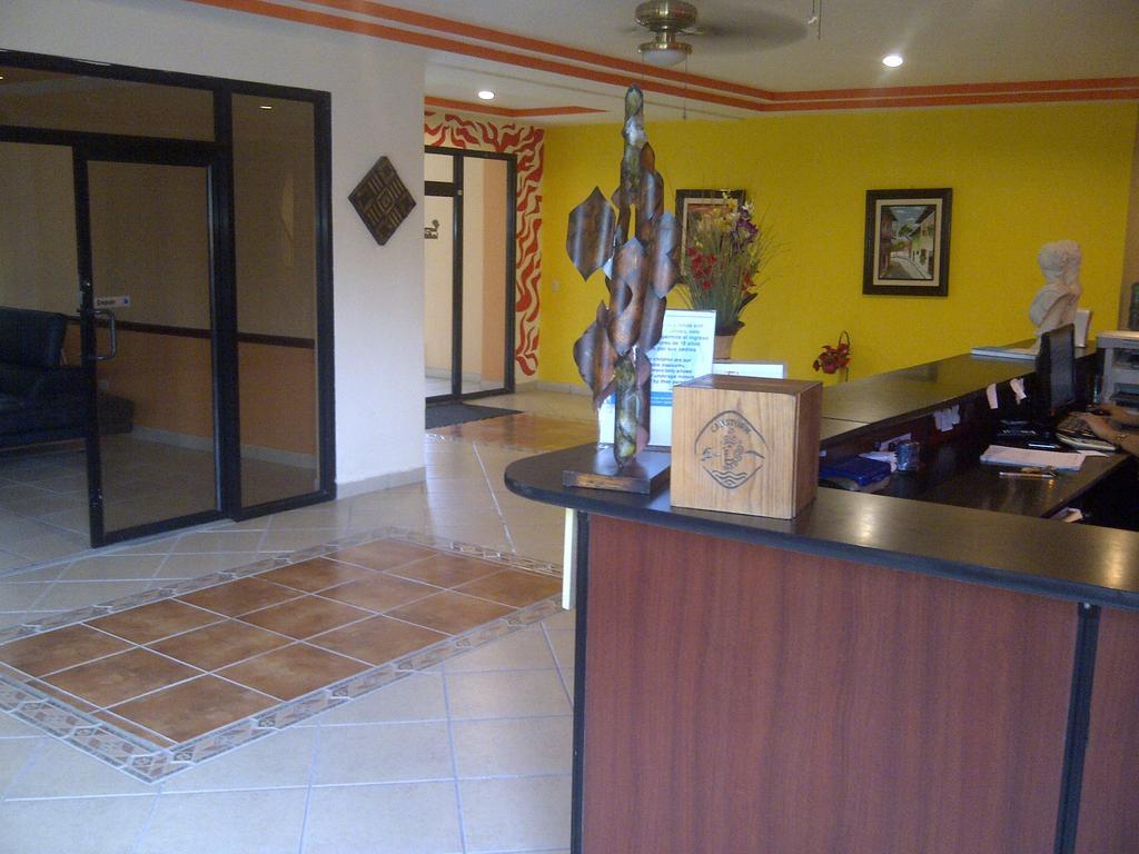 Hotel Cibeles La Ceiba Eksteriør bilde